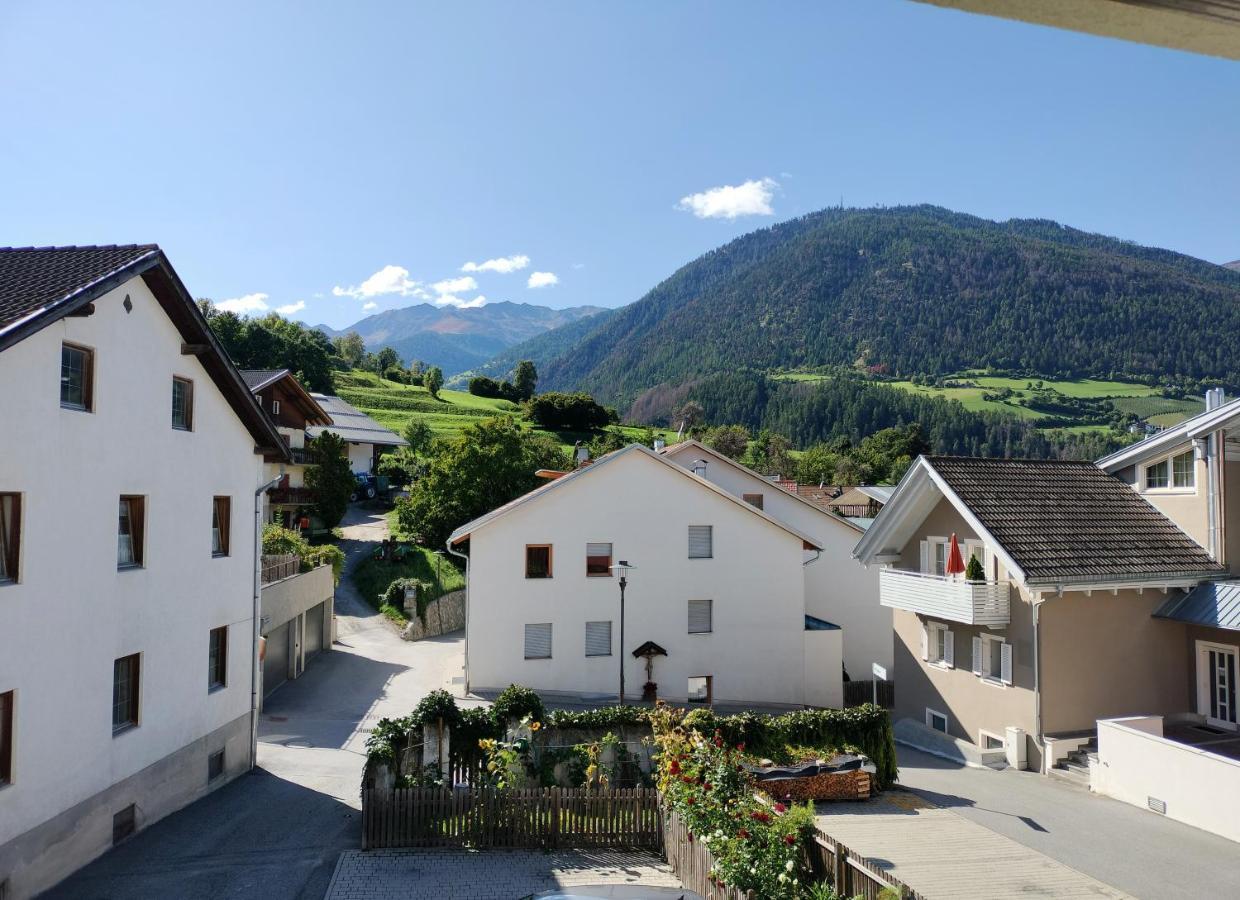 Haus Am Brunnen Apartment Prato allo Stelvio Bagian luar foto